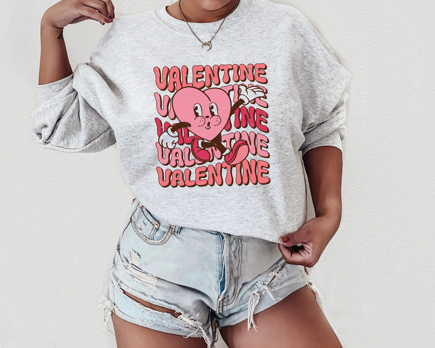 Valentine's Day Sweatshirt / Valentines Day Heart design sweatshirt crewneck