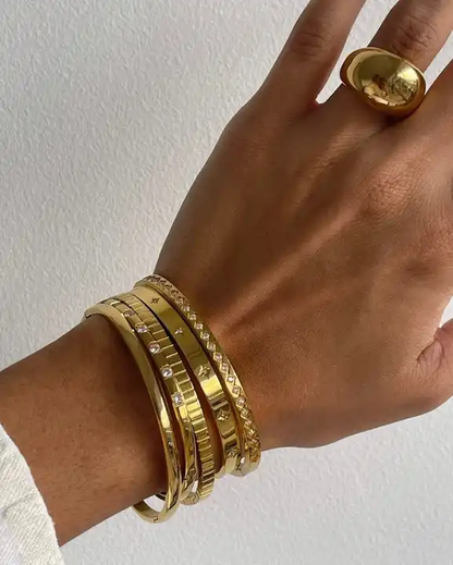 DIAMOND || Diamond etched cubic zirconia Bangle